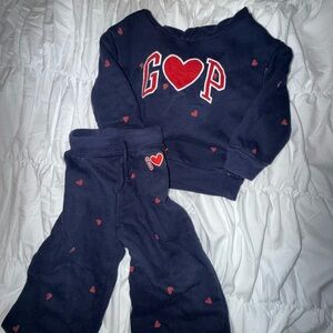 BabyGAP Navy sweatsuits Sz2